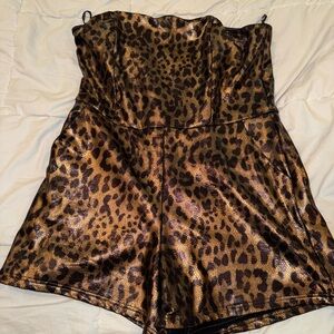 L&B Animal Print Strapless Outfit
